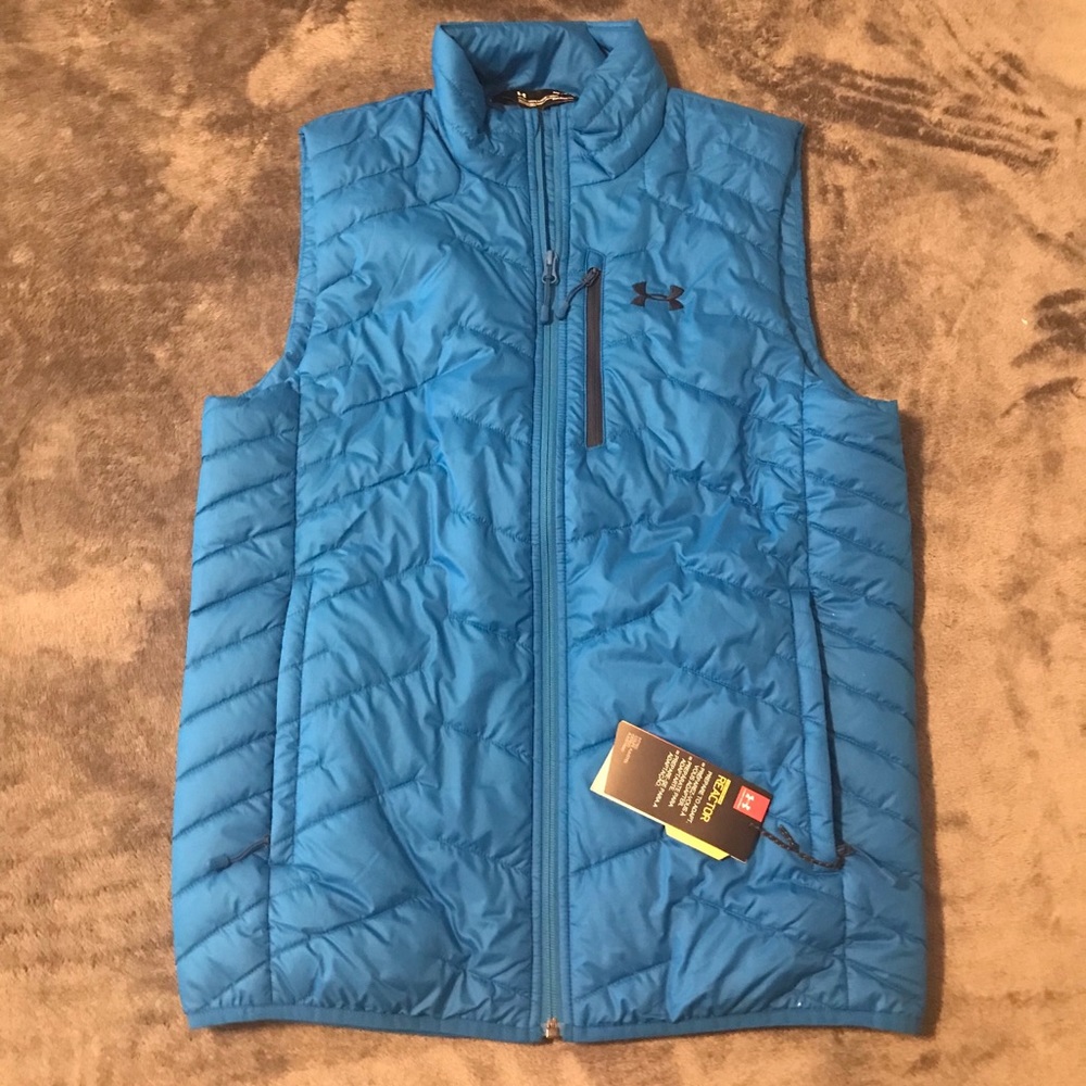 NWT UA coldgear reactor vest, fitted medium